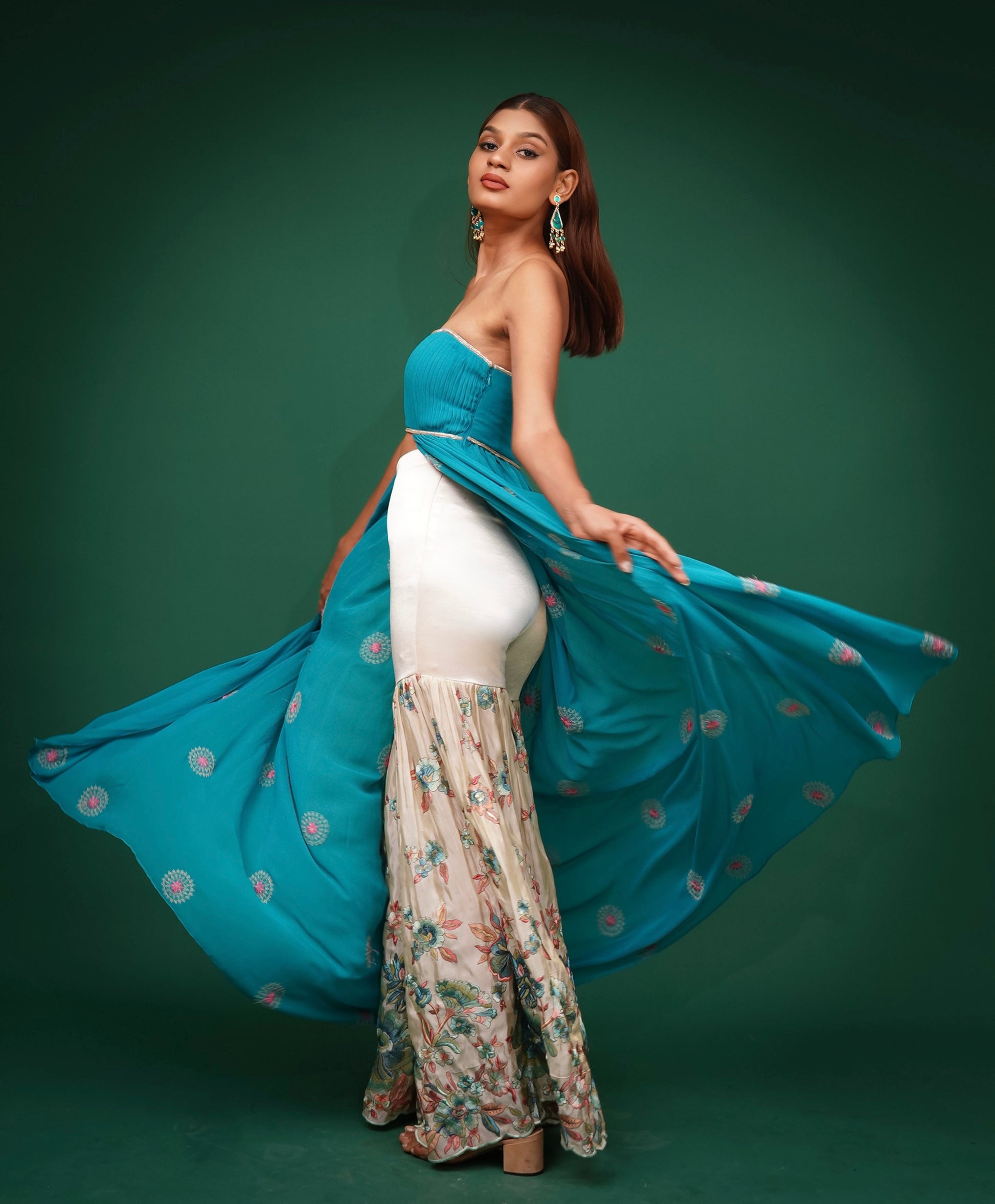 "Blue Laguna" Garara & Tube Cape