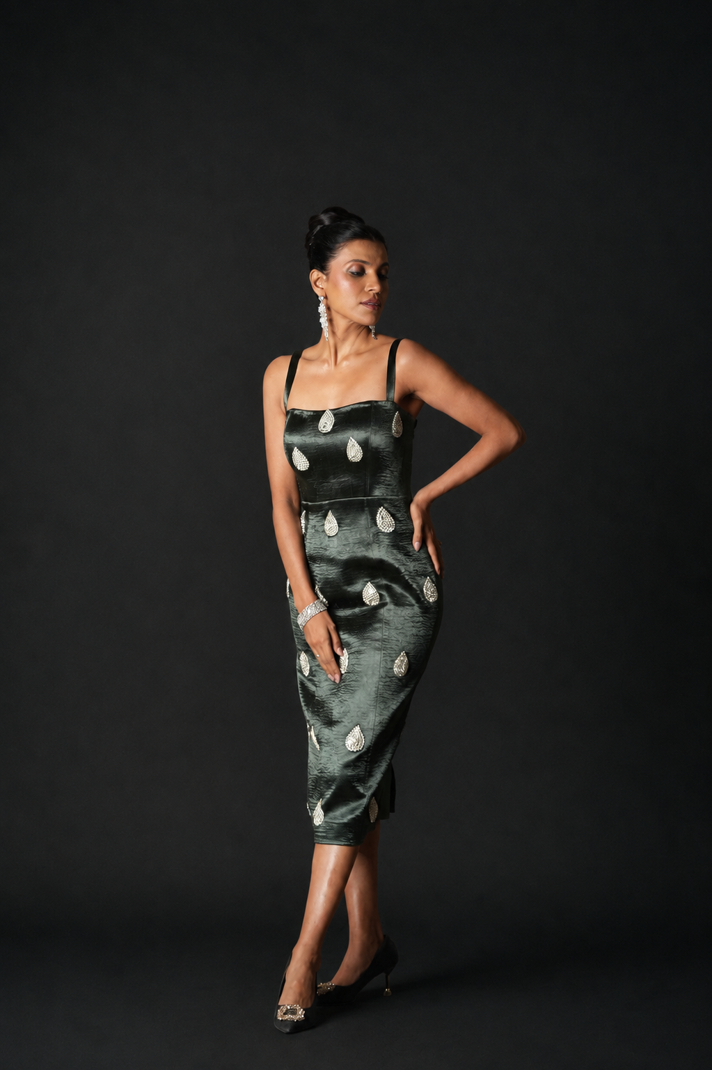 "Tear Drop" Midi Dress